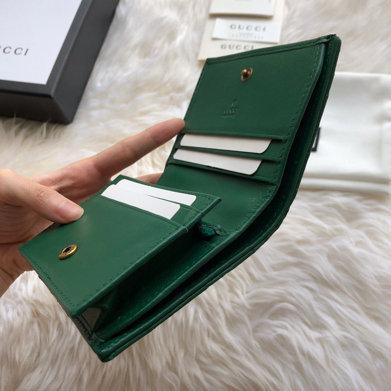 Gucci   Luxury Bags  932