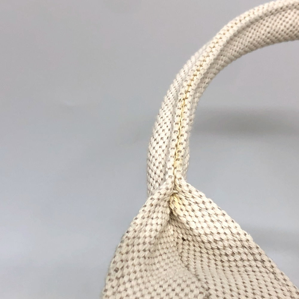 GUCCI Tote Bag 779510 canvas white Embossed logo canvas