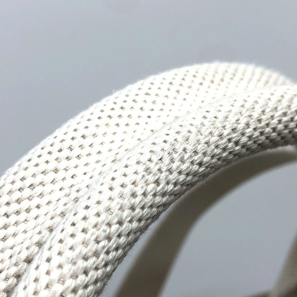 GUCCI Tote Bag 779510 canvas white Embossed logo canvas