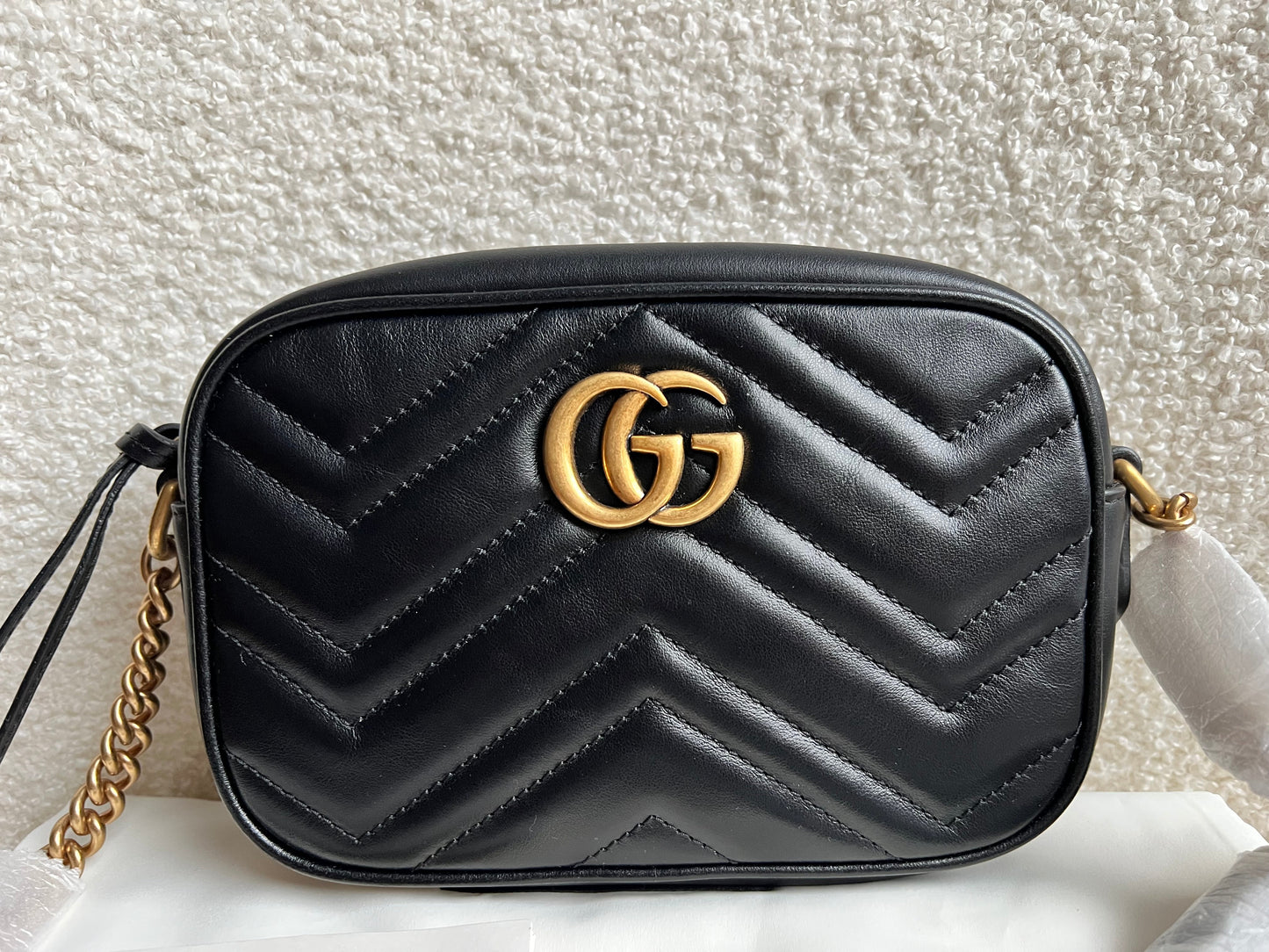 Gucci GG Black Marmont Mini Shoulder Bag (RRP £1,360)