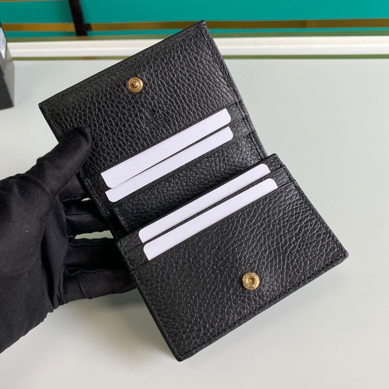 Gucci   Luxury Bags  905