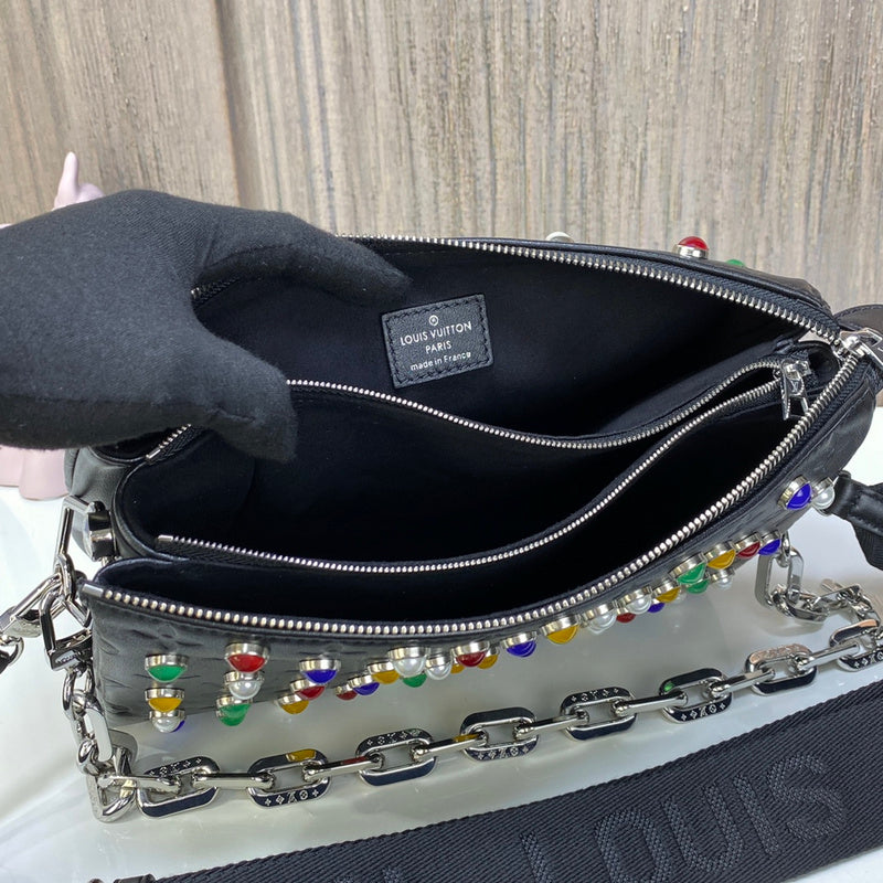 Alice Bags- Louis Vuittons  - 16113