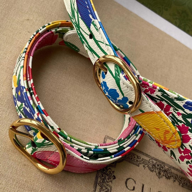 Gucci   Luxury Bags  1043