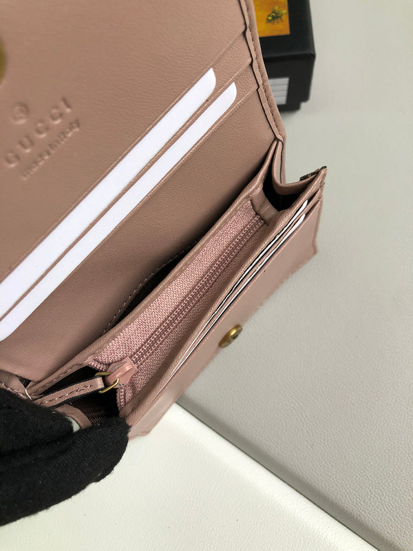 Gucci   Luxury Bags  1337