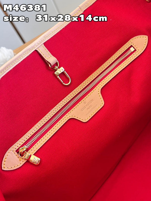 Alice Bags- Louis Vuittons  - 15978