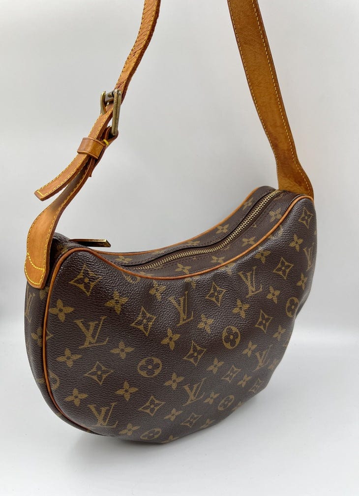 Louis Vuitton Croissant MM