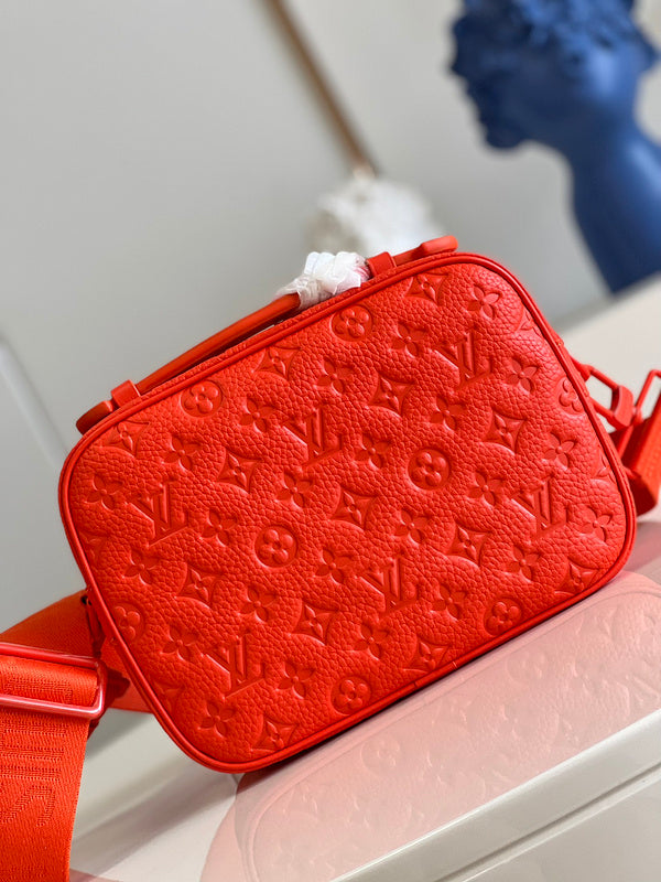 Alice Bags- Louis Vuittons  - 16415