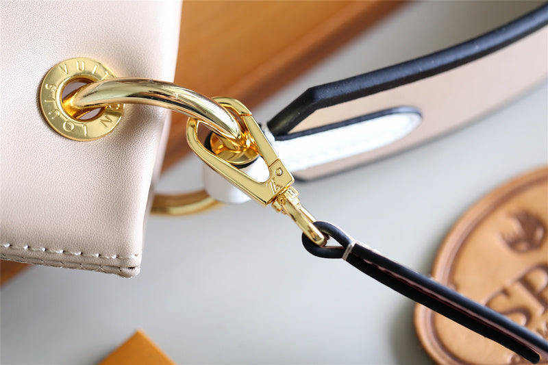 Alice bags - Louis Vuittons  - 7961