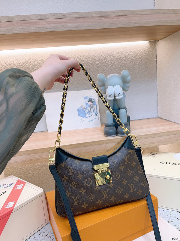 Alice bags - Louis Vuittons  - 14907