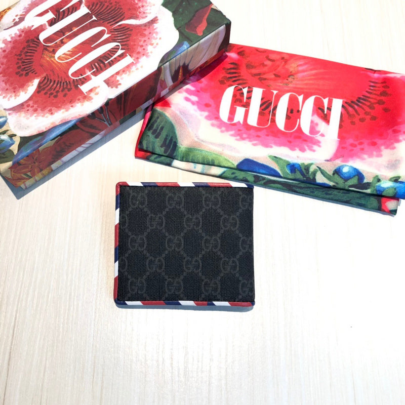 Gucci   Luxury Bags  874