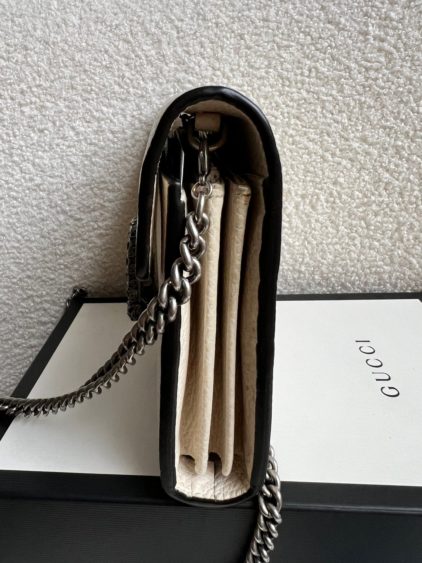 Gucci Dionysus White Mini Chain Bag (RRP £1340)