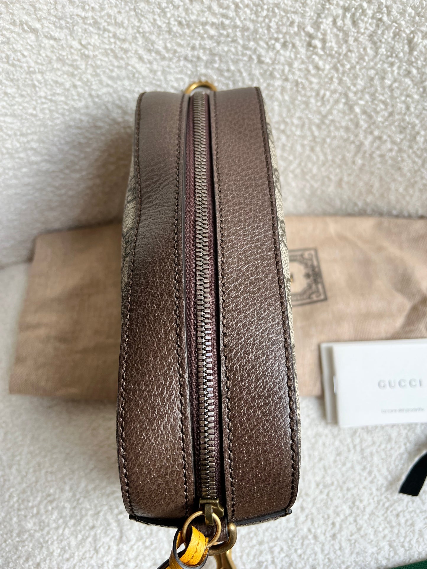 Gucci Neo Vintage GG Supreme Messenger Bag (RRP £1310)
