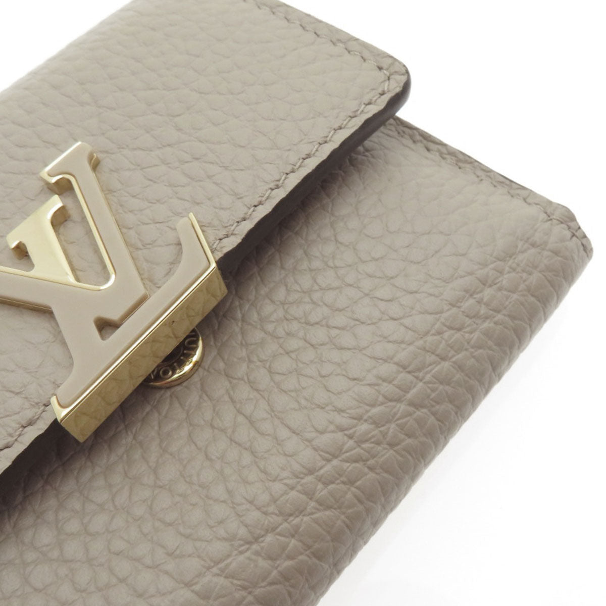 LOUIS VUITTON Bifold Wallet M68747 Taurillon Clemence beige Portefeuille Capucines XS Taurillon Clemence Women Used
