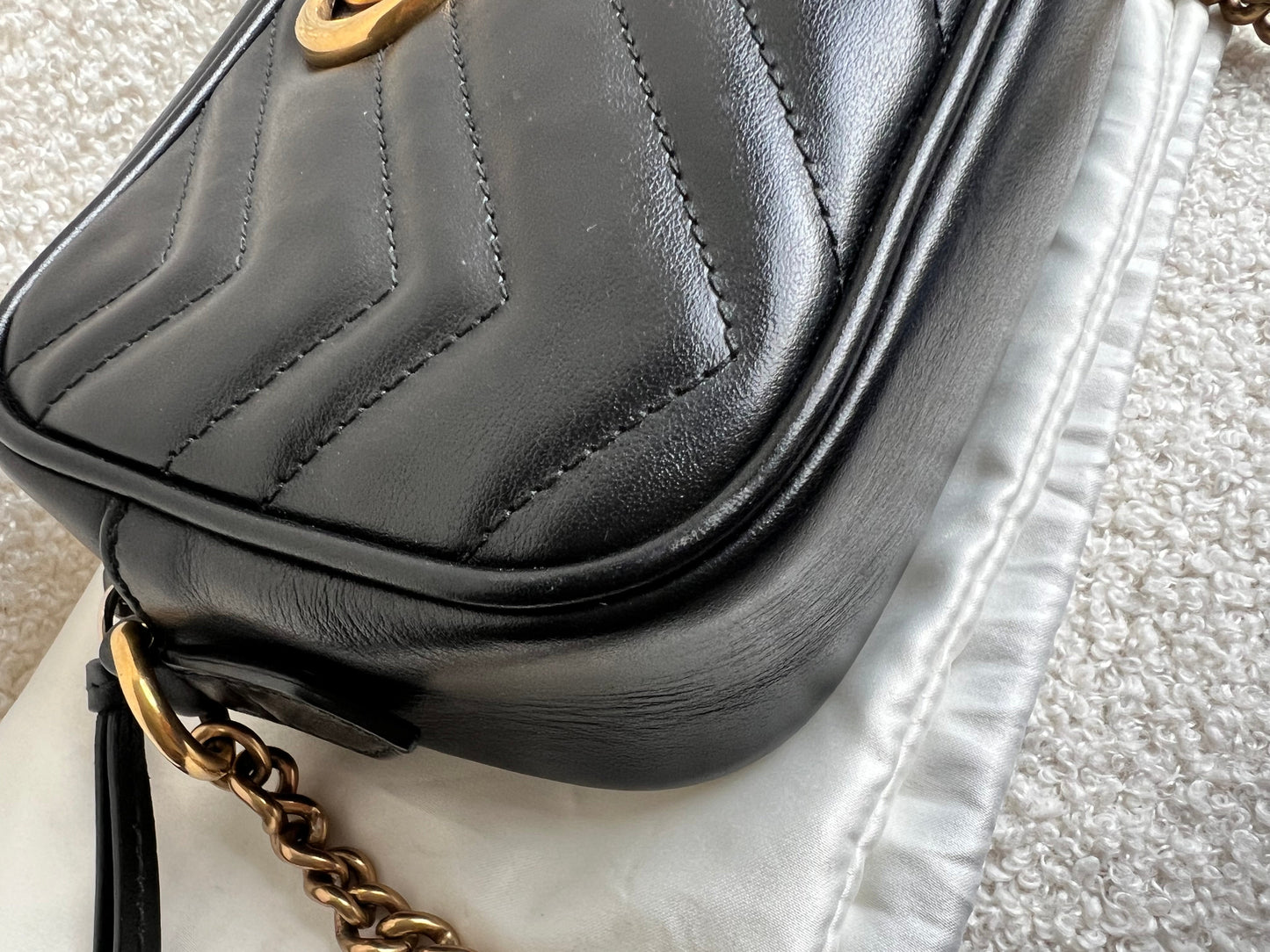 Gucci GG Black Marmont Mini Shoulder Bag (RRP £1,360)