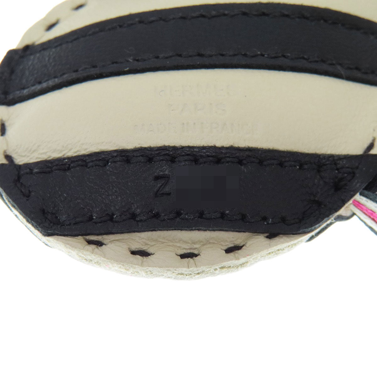 HERMES key ring Anemiro white Gee Gee Savannah Bag Charm Women Used