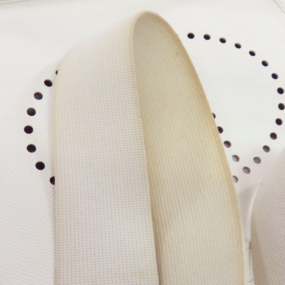 HERMES Shoulder Bag Epsom white Evelyn 1 PM SilverMetal