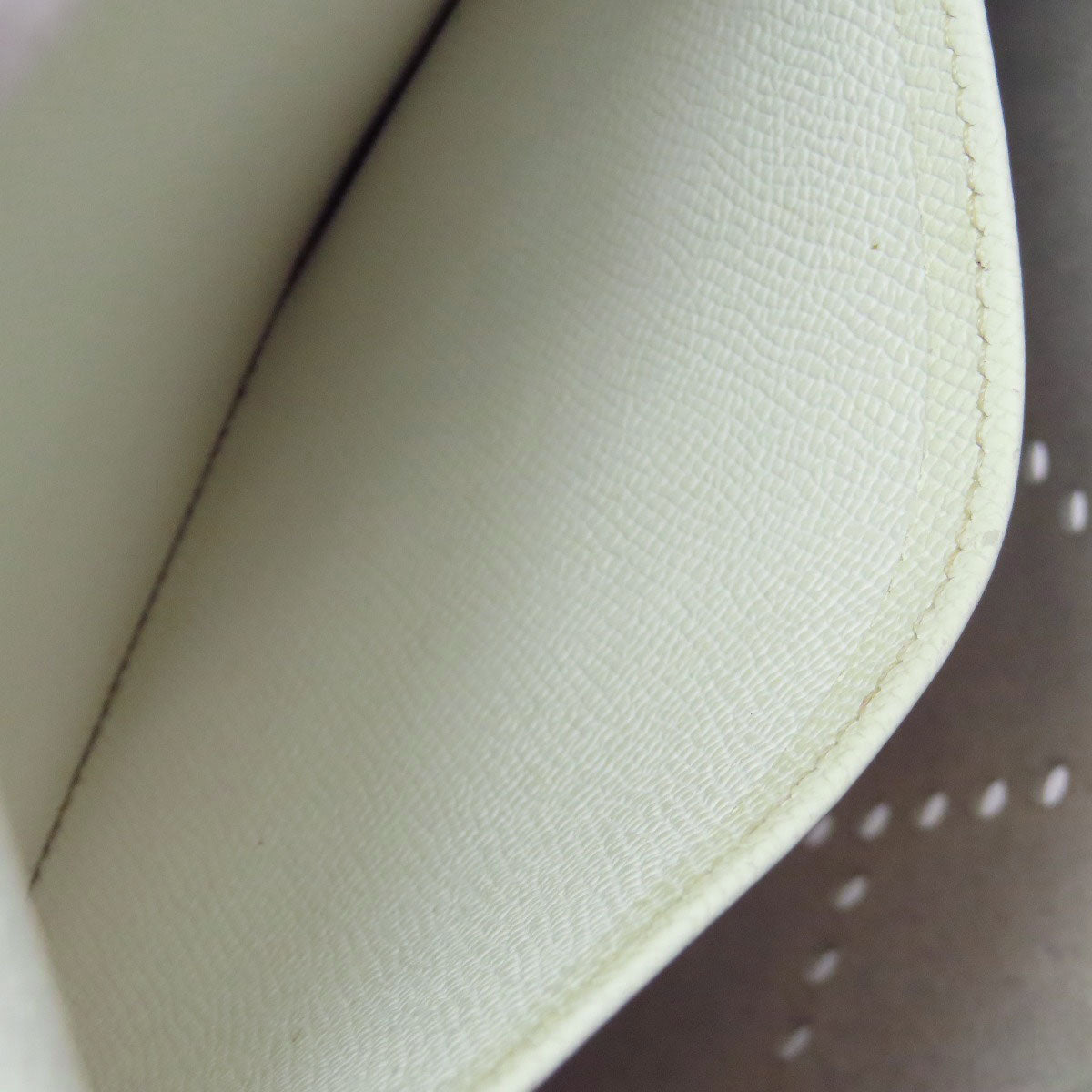 HERMES Shoulder Bag Epsom white Evelyn 1 PM SilverMetal