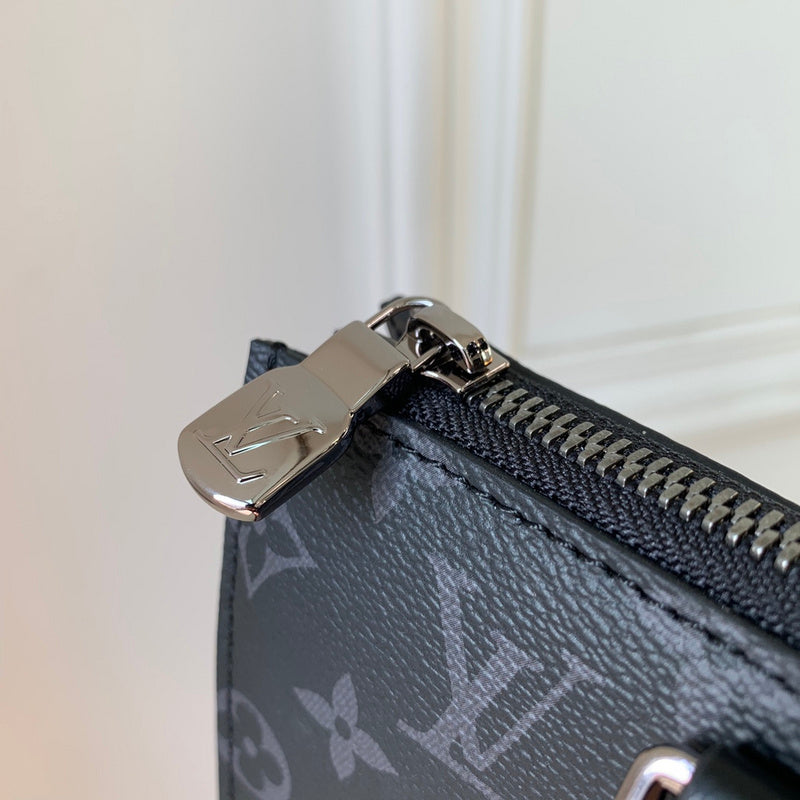 Alice Bags- Louis Vuittons  - 16474