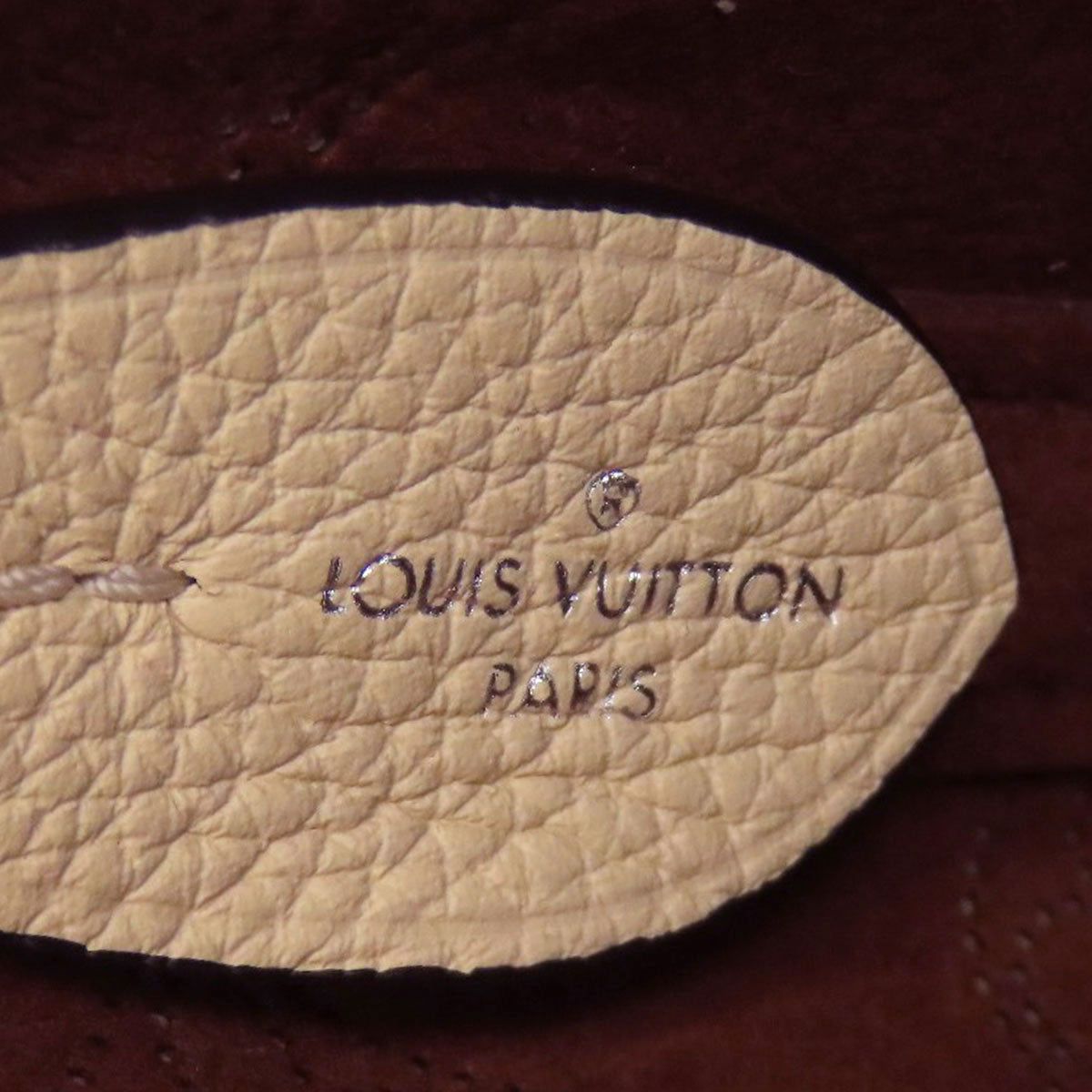 LOUIS VUITTON Handbag M21909 Mahina leather beige Blossom PM Women Used
