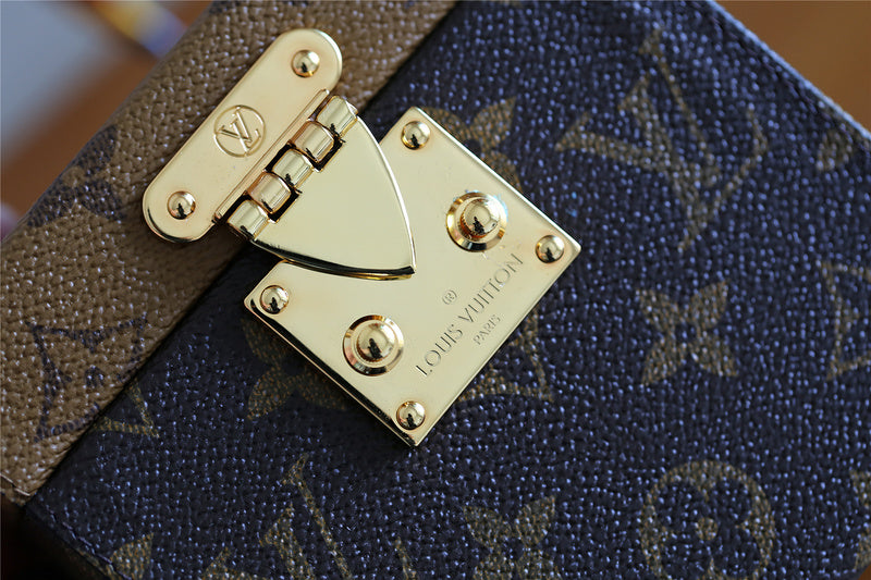 Alice bags - Louis Vuittons  - 9401