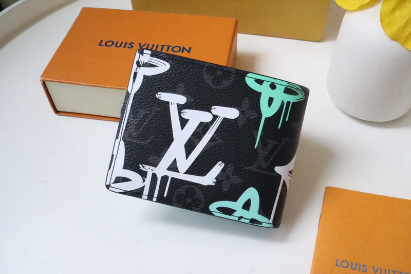 Alice Bags- Louis Vuittons  - 16003