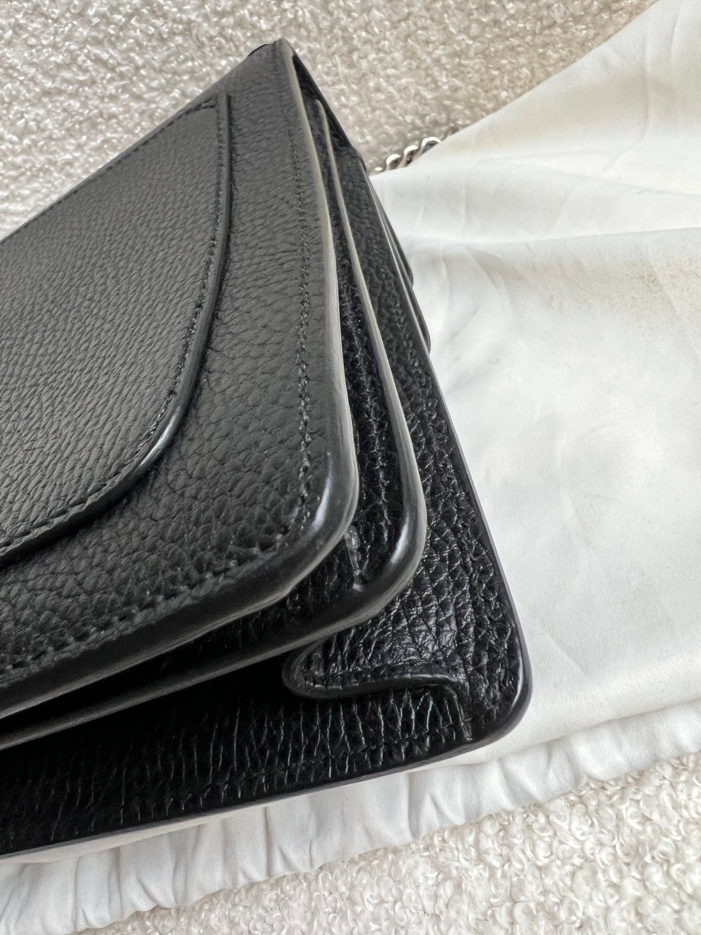 Gucci Dionysus Black Medium Shoulder Bag (RRP £2,400)