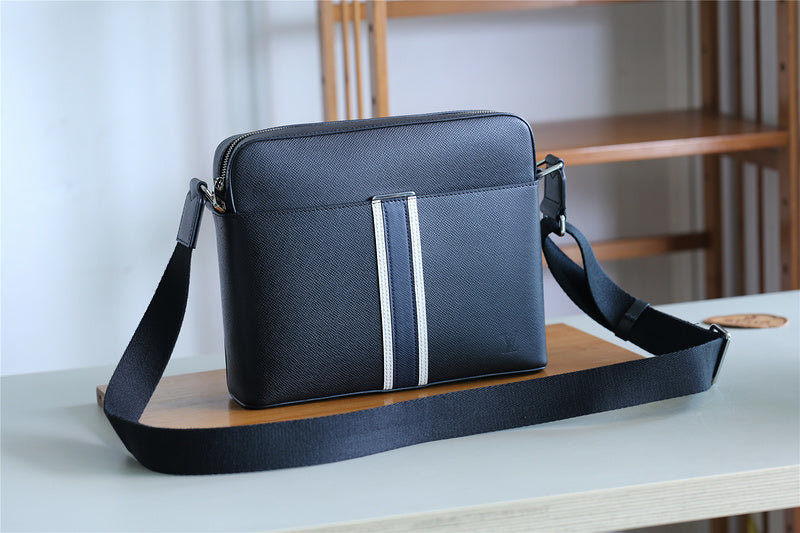 Alice bags - Louis Vuittons  - 10480