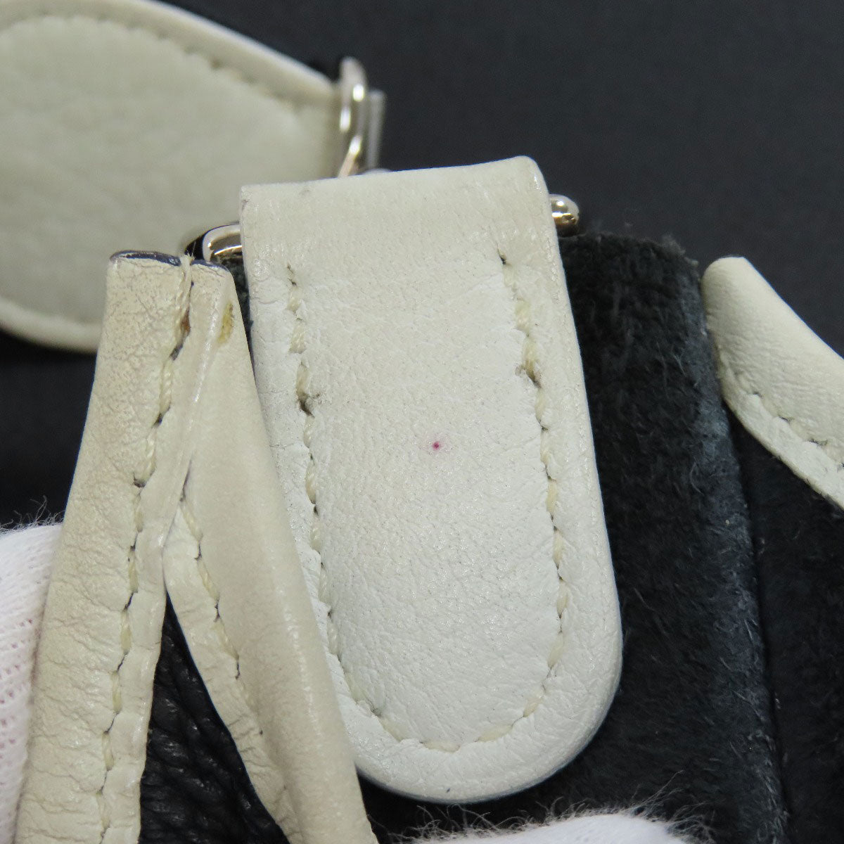 HERMES Shoulder Bag Taurillon Clemence black Evelyn PM SilverMetal