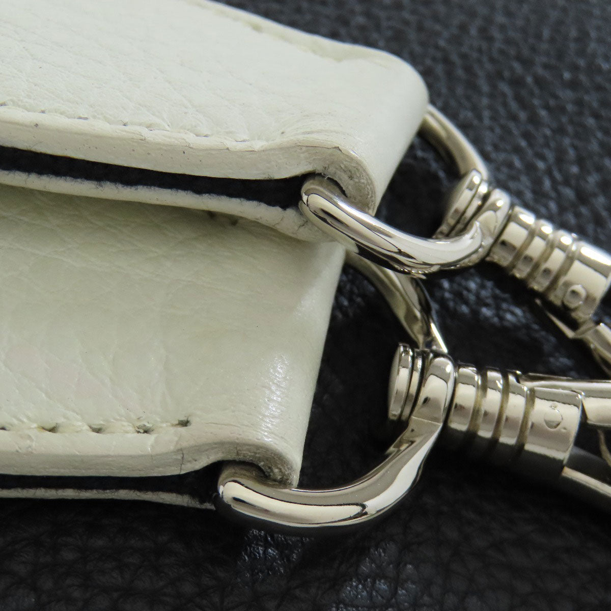 HERMES Shoulder Bag Taurillon Clemence black Evelyn PM SilverMetal