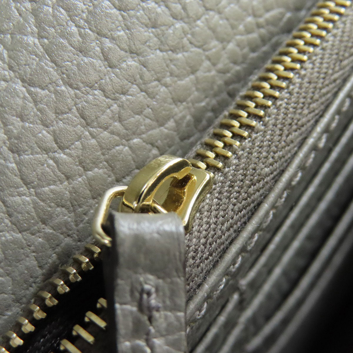 GUCCI Long Wallet Purse 510314 leather gray Outlet Chain Wallet Interlocking G Women Used