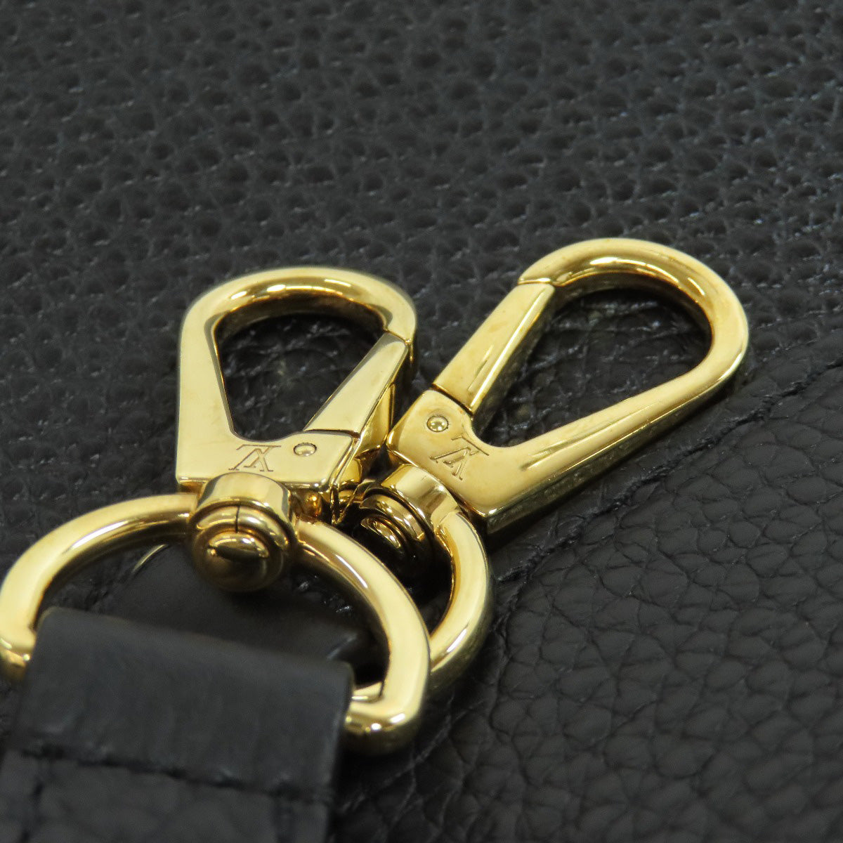 LOUIS VUITTON Handbag Calfskin black