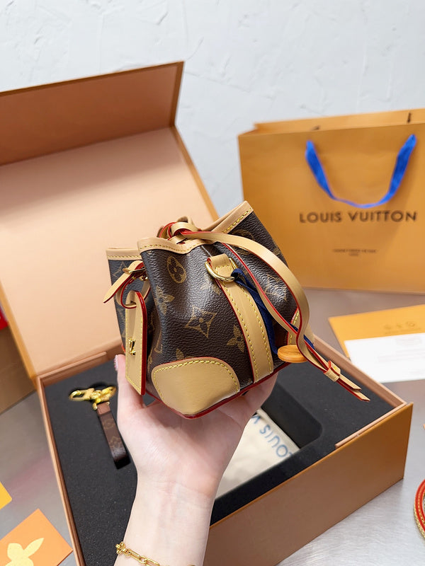 Alice bags - Louis Vuittons  - 15023