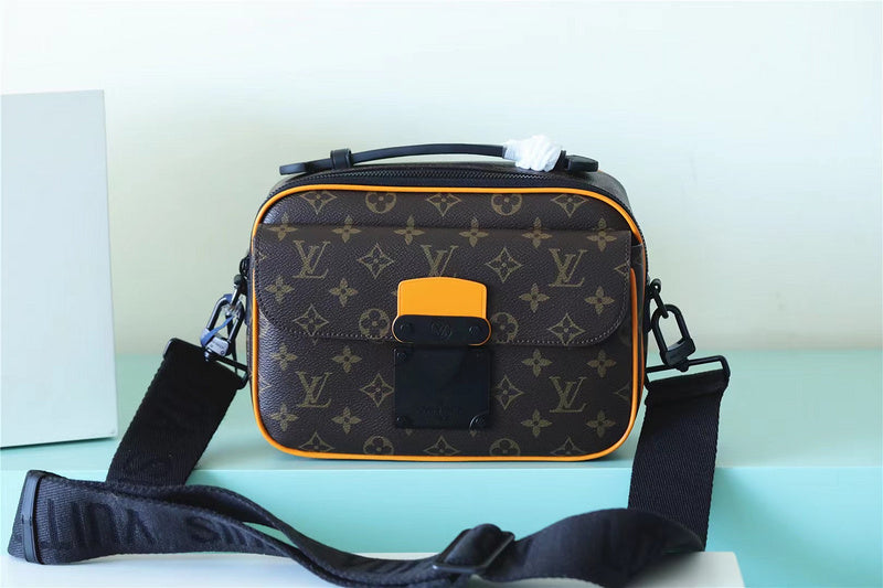 Alice bags - Louis Vuittons  - 9910