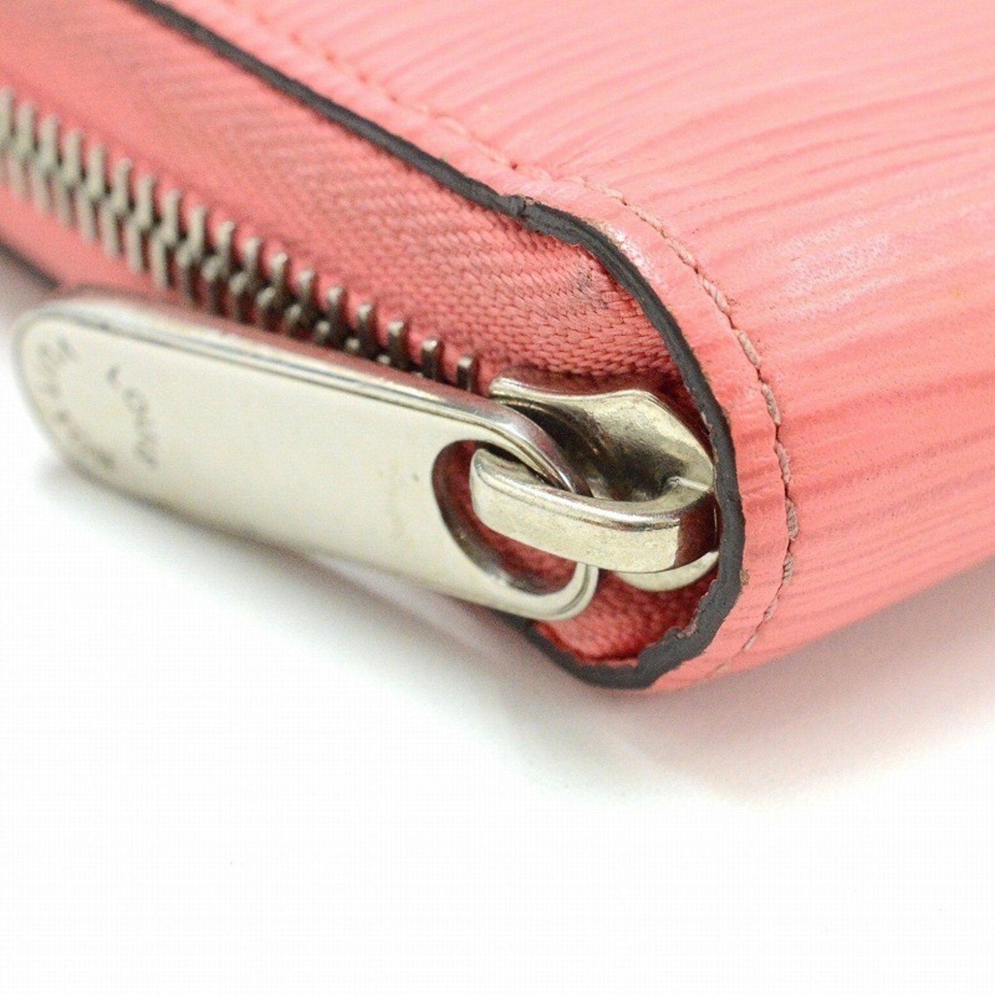 Louis Vuitton Epi  Epi Leather Long Wallet (Bi-Fold)