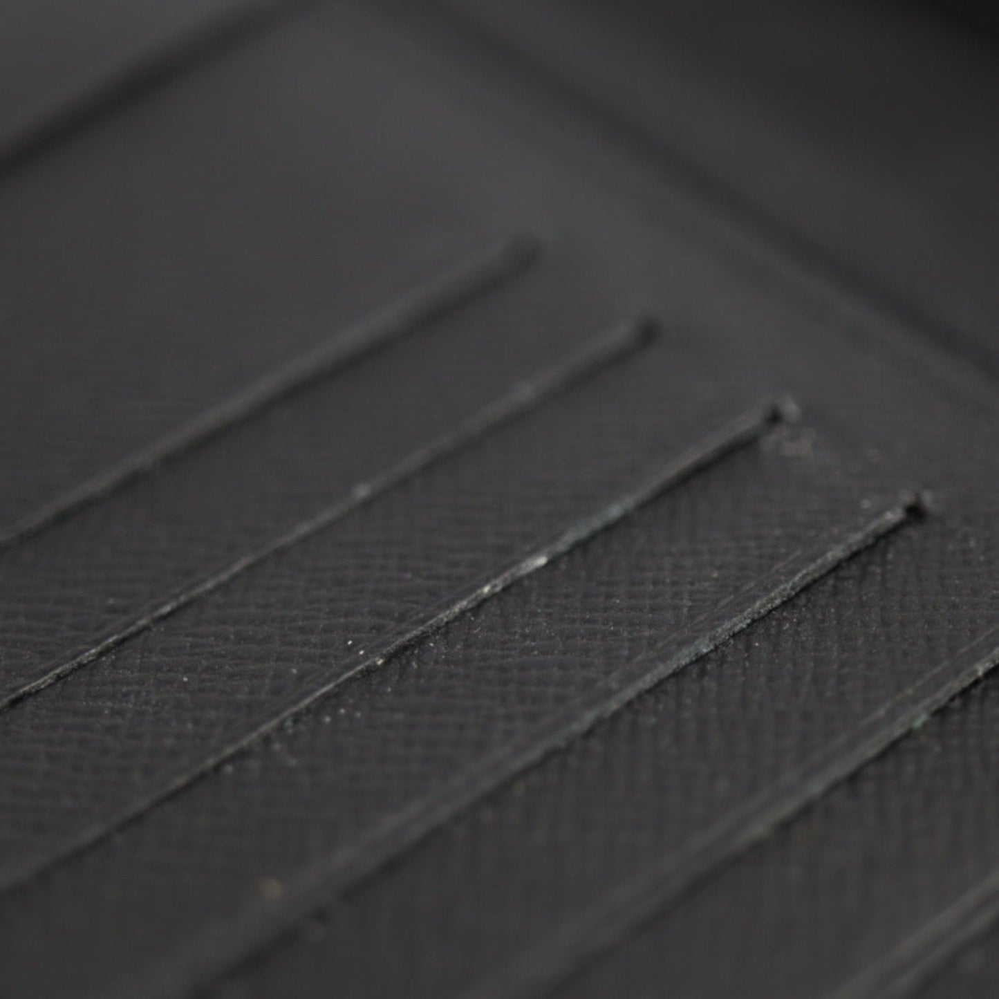Louis Vuitton Black Leather Brazza wallet accessories