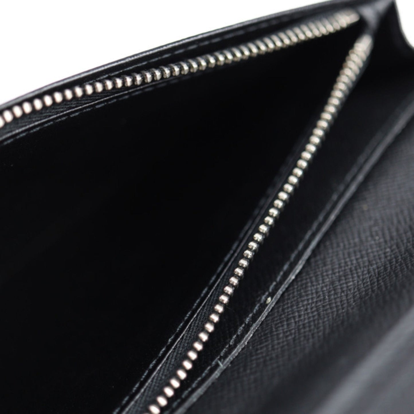 Louis Vuitton Black Leather Brazza wallet accessories