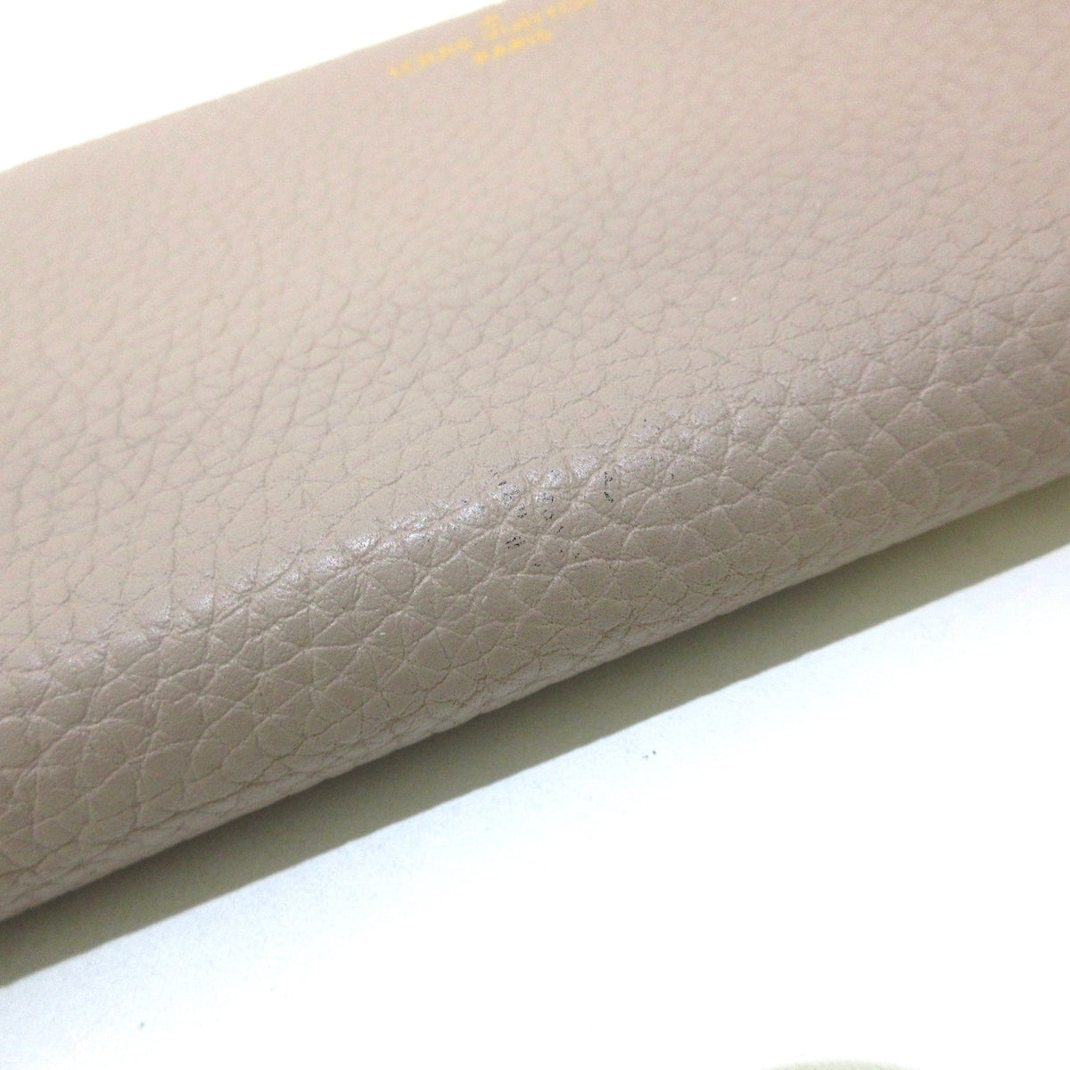 Louis Vuitton Beige Leather Comete wallet accessories