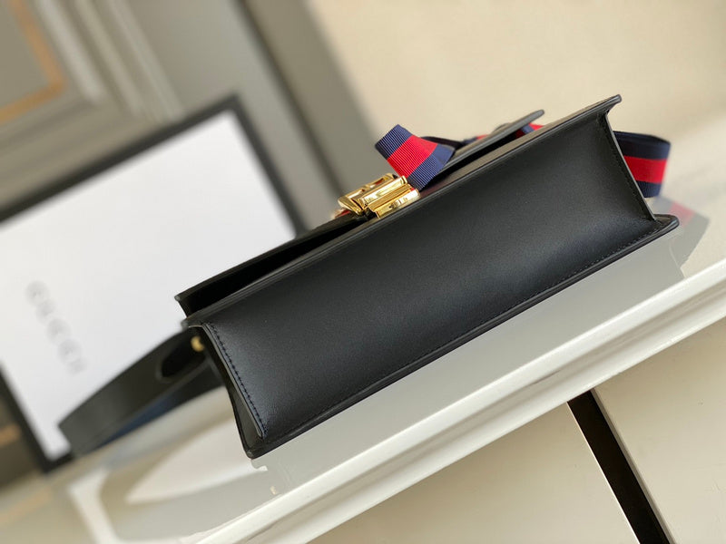 Gucci   Luxury Bags  1303