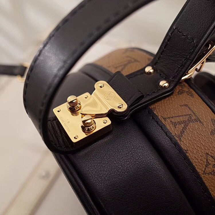 Alice bags - Louis Vuittons  - 15595