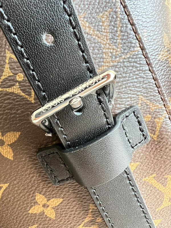 Alice Bags- Louis Vuittons  - 16256