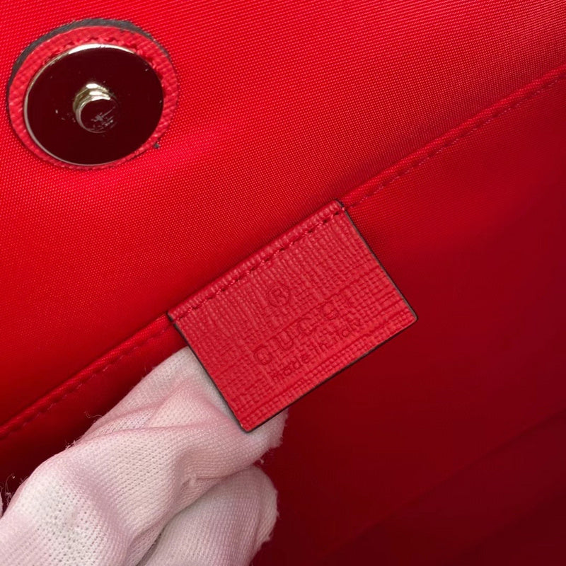 Gucci   Luxury Bags  1057
