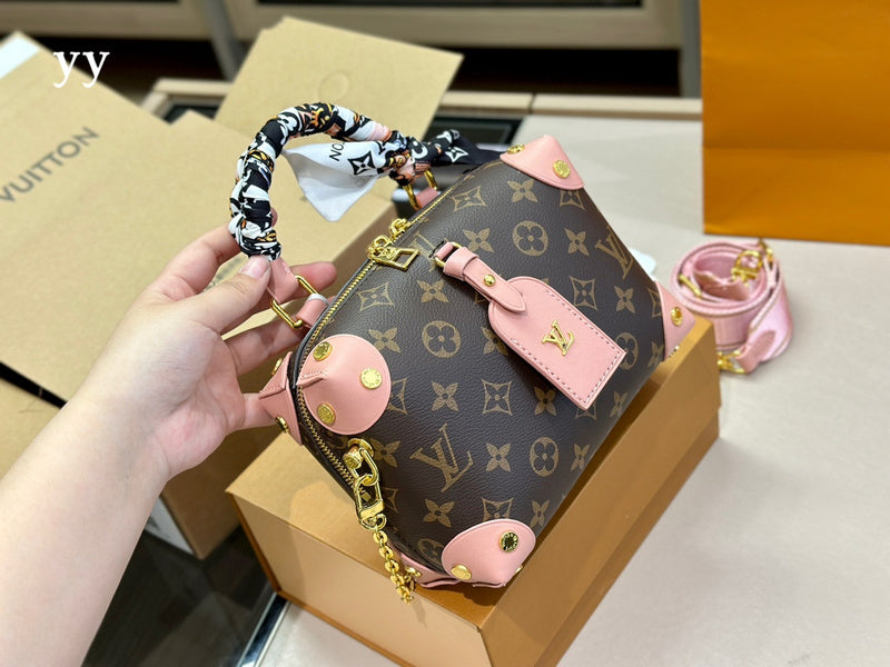 Alice bags - Louis Vuittons  - 14995