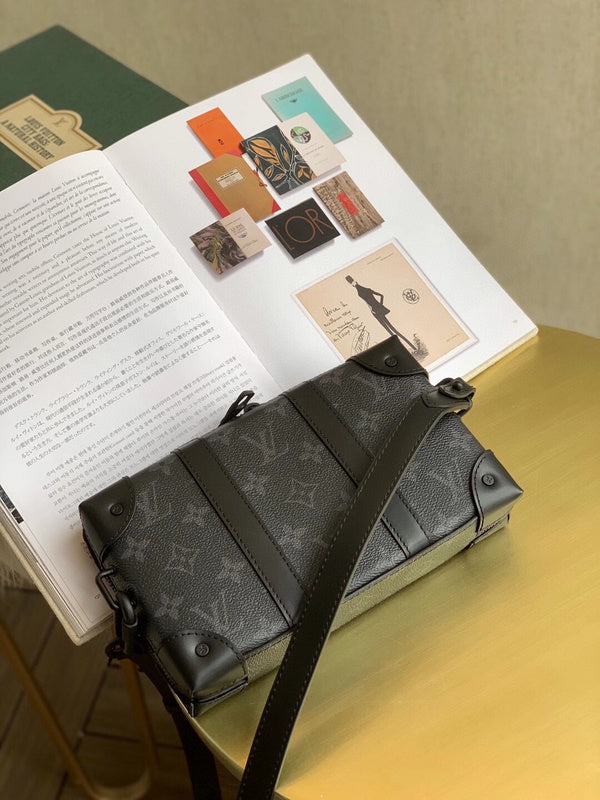 Alice  Bags- Louis Vuittons  - 15871