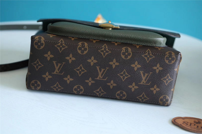 Alice bags - Louis Vuittons  - 7852