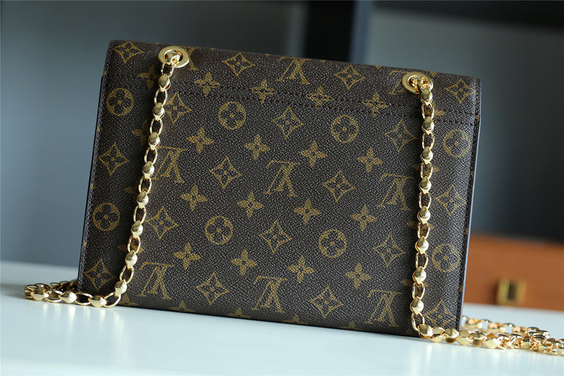 Alice bags - Louis Vuittons  - 7839