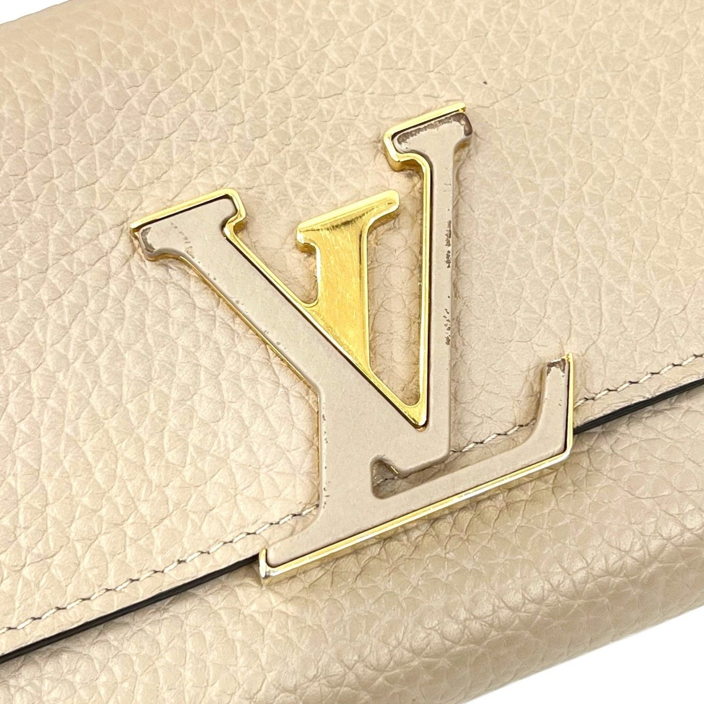 Louis Vuitton Beige Leather Portefeuille capucines wallet accessories
