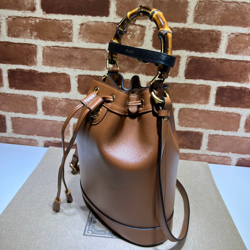 Gucci  Luxury -  Bags - 587