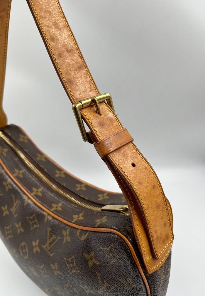 Louis Vuitton Croissant MM