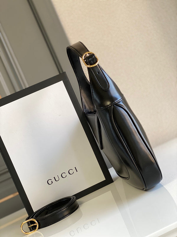 Gucci   Luxury Bags  964