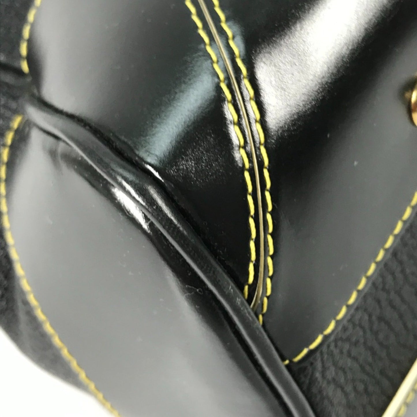 Louis Vuitton  Leather Handbag